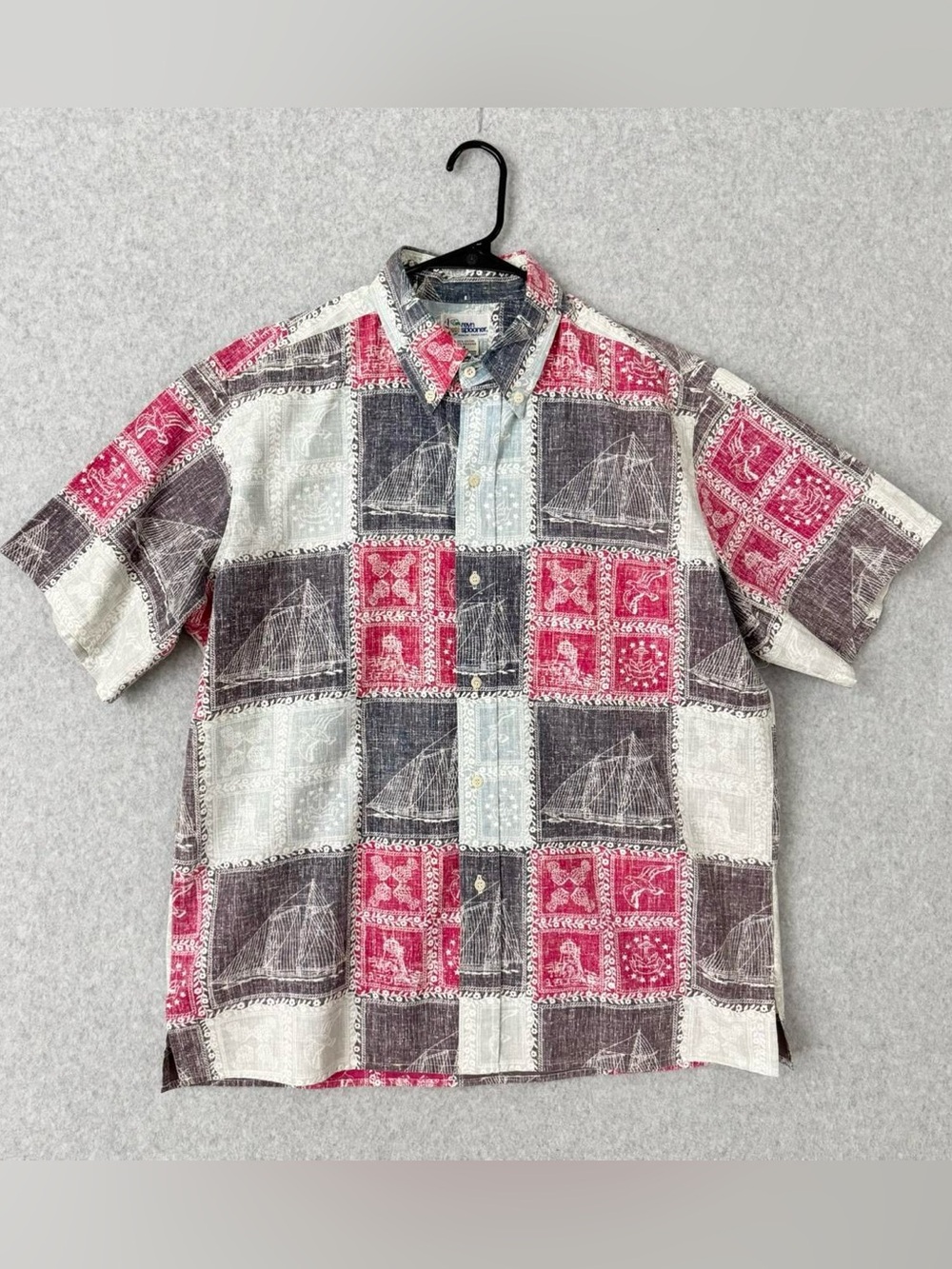 Reyn Spooner Men’s Button Down Shirt Large Short Sleeve Sailboat Lighthouse READ